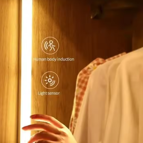 🌙 NightSense™ – Slimme LED Nachtlamp met Bewegingssensor & Magnetische Bevestiging